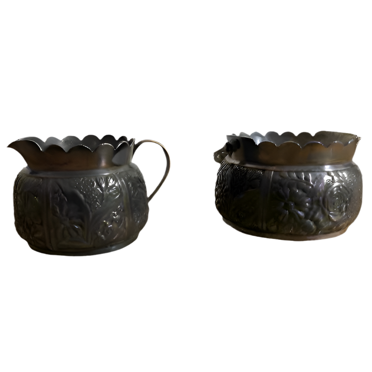 Pairpoint Quadruple Plate Silver Floral Repousse Set of 2