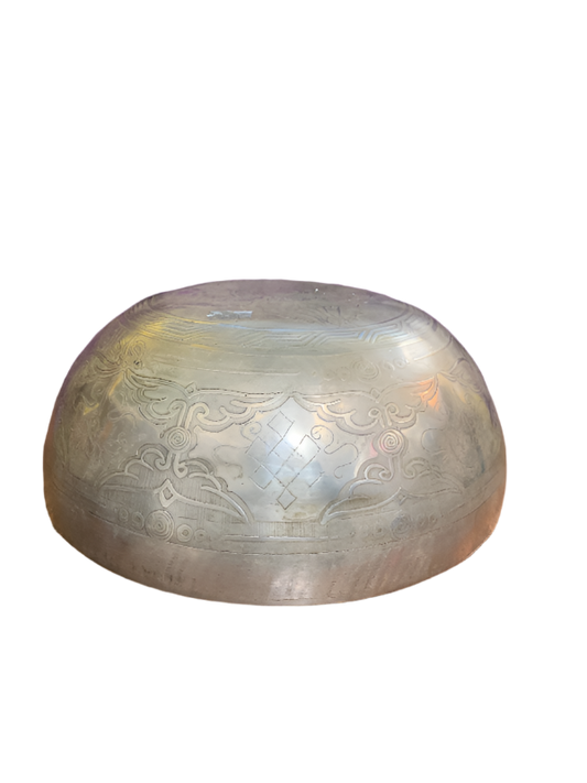 Vintage 8” Tibetan Brass Singing Bowl Set – Hand Engraved, Nepal Meditation