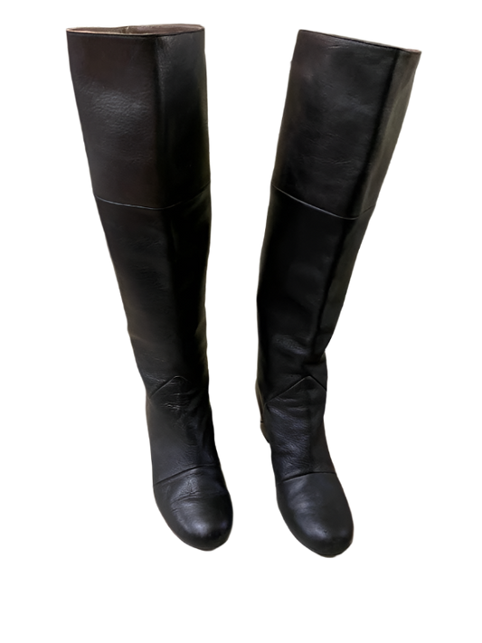 Vero Cuoio Black Leather Boots Size Women's / US 7.5 Color Black