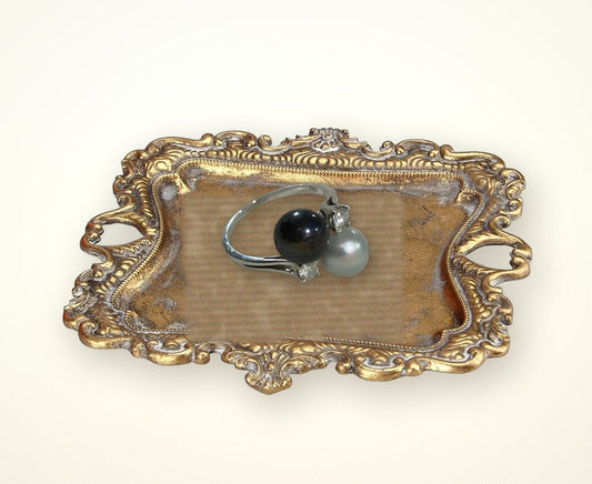 Antique 14k White Gold Ring with Freshwater Pearls and Diamond Accents