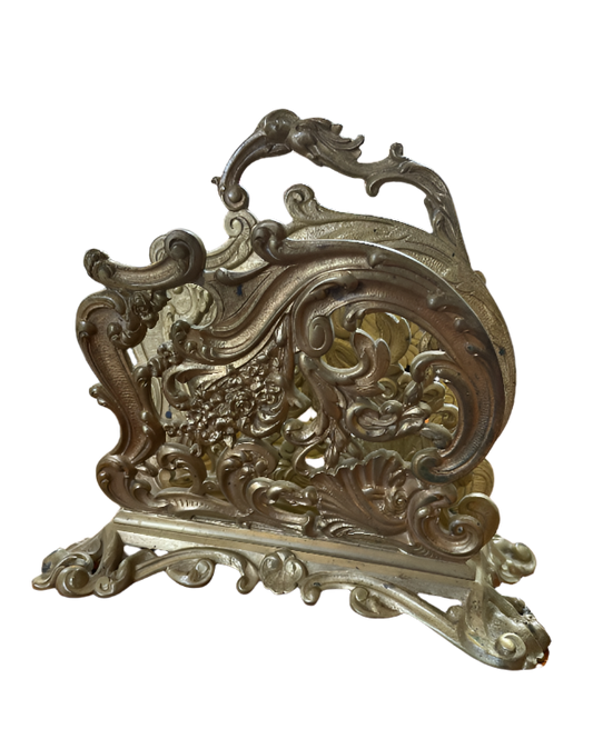Decorative brass Napkin Holder with intricate designs 