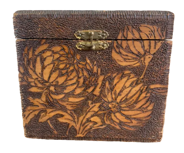 Antique Flemish Art Co. Pyrography Wooden Box