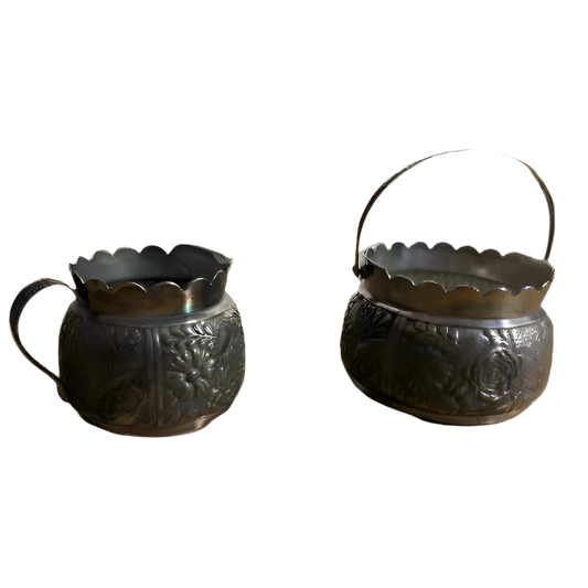 Pairpoint Quadruple Plate Silver Floral Repousse  Set of 2
