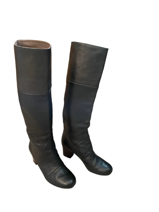 Vero Cuoio Black Leather Boots Size Women's / US 7.5 Color Black