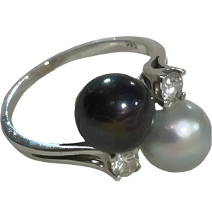 Antique 14k White Gold Ring with Freshwater Pearls and Diamond Accents